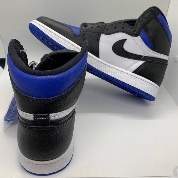 Air Jordan 1 High OG Royal Toe - Picture 3 of 4
